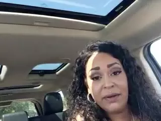 LushDiamonds's Live Sex Cam Show
