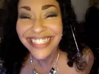 LushDiamonds's Live Sex Cam Show