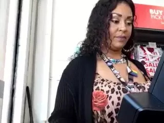 LushDiamonds's Live Sex Cam Show