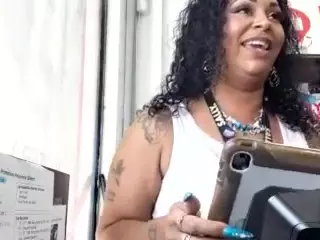 LushDiamonds's Live Sex Cam Show