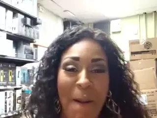 LushDiamonds's Live Sex Cam Show