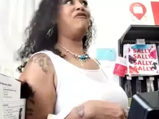 LushDiamonds's Live Sex Cam Show