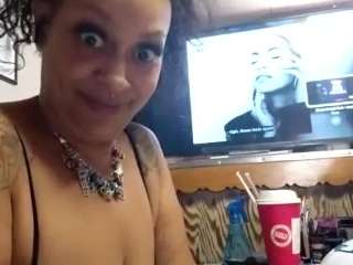 LushDiamonds's Live Sex Cam Show