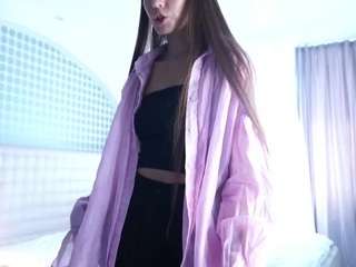 Live cam show with milablush