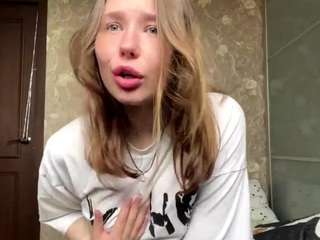 Live cam show with Nika