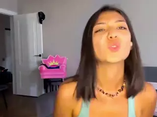 LashaundaGoodknight's Live Sex Cam Show