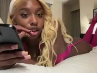 Th33Armani's Live Sex Cam Show