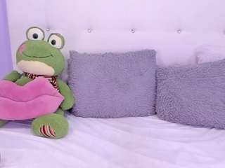 Symphonny's Live Sex Cam Show