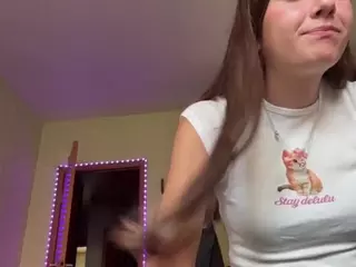 TonyaDellaratta's Live Sex Cam Show