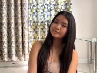 SinaSuyama's Live Sex Cam Show