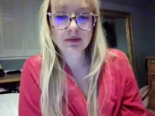 PeachyLady's Live Sex Cam Show
