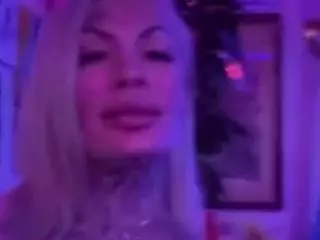 derositaxoxo's Live Sex Cam Show