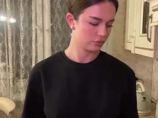 TwilaStright's Live Sex Cam Show