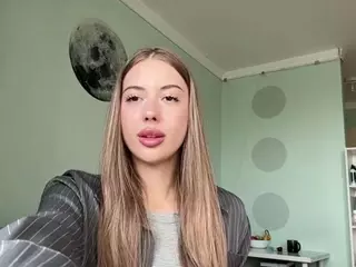 LoidaBole's Live Sex Cam Show