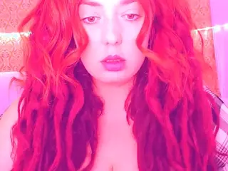 secrettbela4u's Live Sex Cam Show