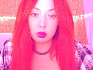 secrettbela4u's Live Sex Cam Show