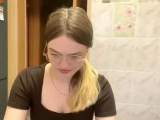 CalistaStrandburg's Live Sex Cam Show