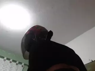 yohatinelly's Live Sex Cam Show