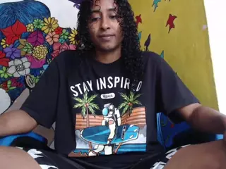 yohatinelly's Live Sex Cam Show