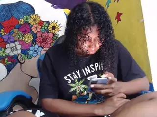 yohatinelly's Live Sex Cam Show