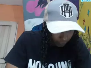yohatinelly's Live Sex Cam Show