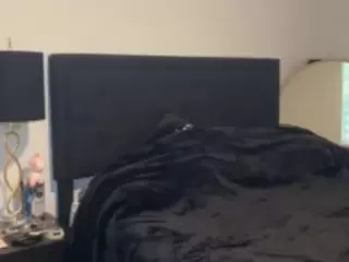 LaylaRed's Live Sex Cam Show