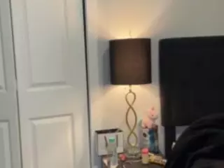 LaylaRed's Live Sex Cam Show