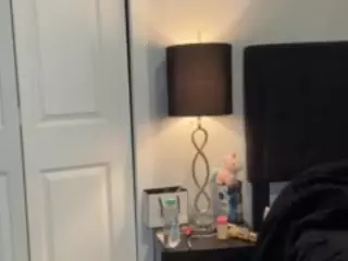 LaylaRed's Live Sex Cam Show