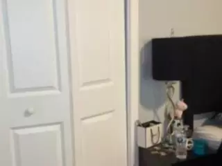 LaylaRed's Live Sex Cam Show