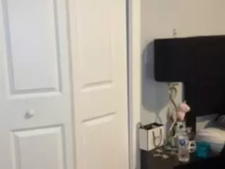 LaylaRed's Live Sex Cam Show