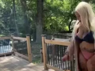 LaylaRed's Live Sex Cam Show