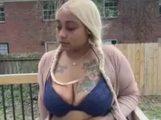 LaylaRed's Live Sex Cam Show