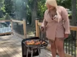 LaylaRed's Live Sex Cam Show