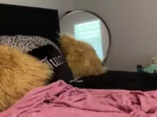 LaylaRed's Live Sex Cam Show