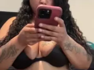 LaylaRed's Live Sex Cam Show