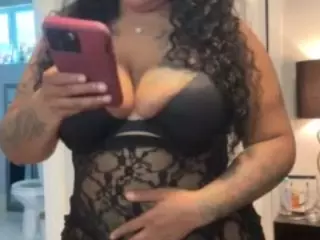 LaylaRed's Live Sex Cam Show