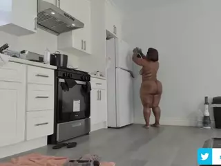 Regina Bans's Live Sex Cam Show