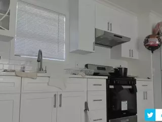 Regina Bans's Live Sex Cam Show