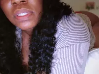 creamy pie's Live Sex Cam Show