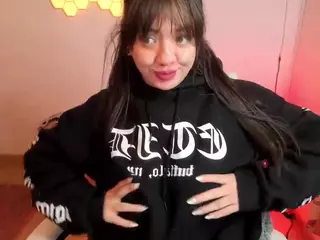 sphiagrants's Live Sex Cam Show
