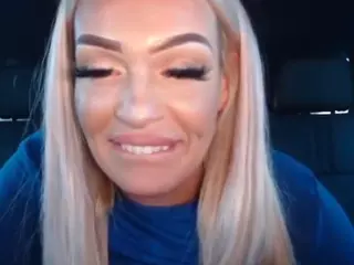 Mrs.Tiffanyfox.x.x's Live Sex Cam Show