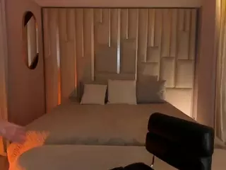 Martinna Bonnet's Live Sex Cam Show