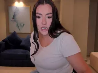 Martinna Bonnet's Live Sex Cam Show