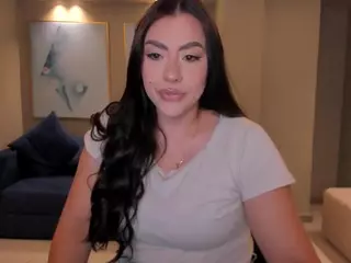 Martinna Bonnet's Live Sex Cam Show
