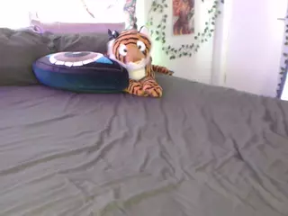 Laney Grey's Live Sex Cam Show