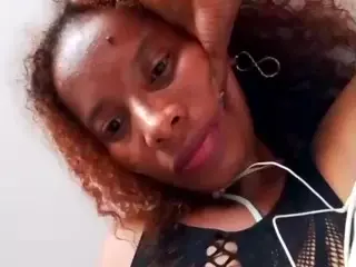 sashakorny99's Live Sex Cam Show