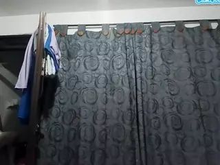 sashakorny99's Live Sex Cam Show