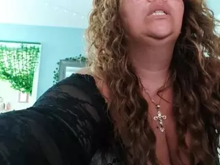 Kinky Kris's Live Sex Cam Show