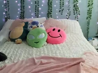 Kinky Kris's Live Sex Cam Show