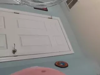 Kinky Kris's Live Sex Cam Show